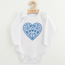 Dětské body s potiskem New Baby Lidový vzor modré srdíčko