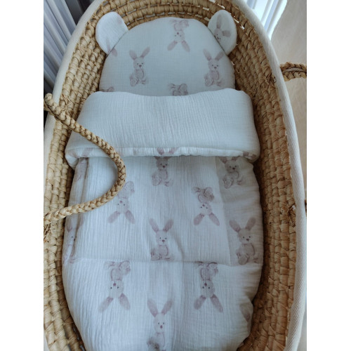 Mušelínový komplet do kočárku, kolébky a koše ( polštářek + peřinka ) DUETBABY zajíčci Mušelínový komplet do kočárku, kolébky a koše ( polštářek + peřinka ) DUETBABY zajíčci
